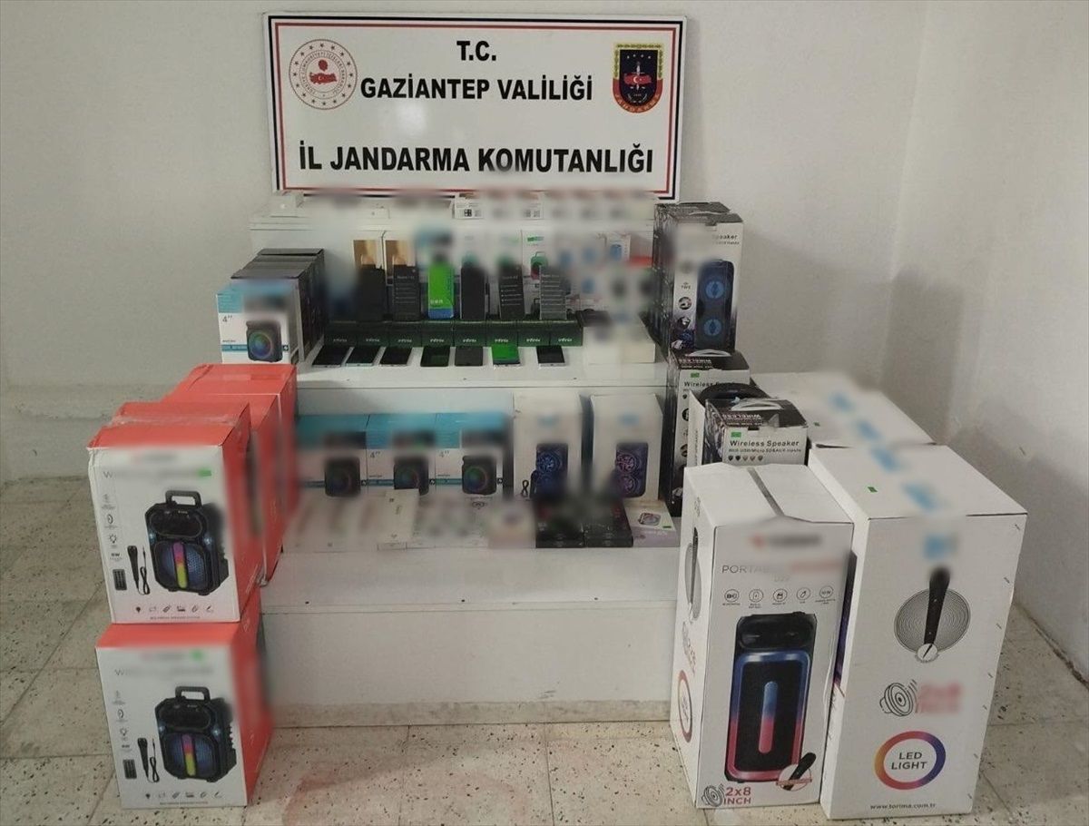 Gaziantep\'te kaçakçılık operasyonunda 2 zanlı yakalandı