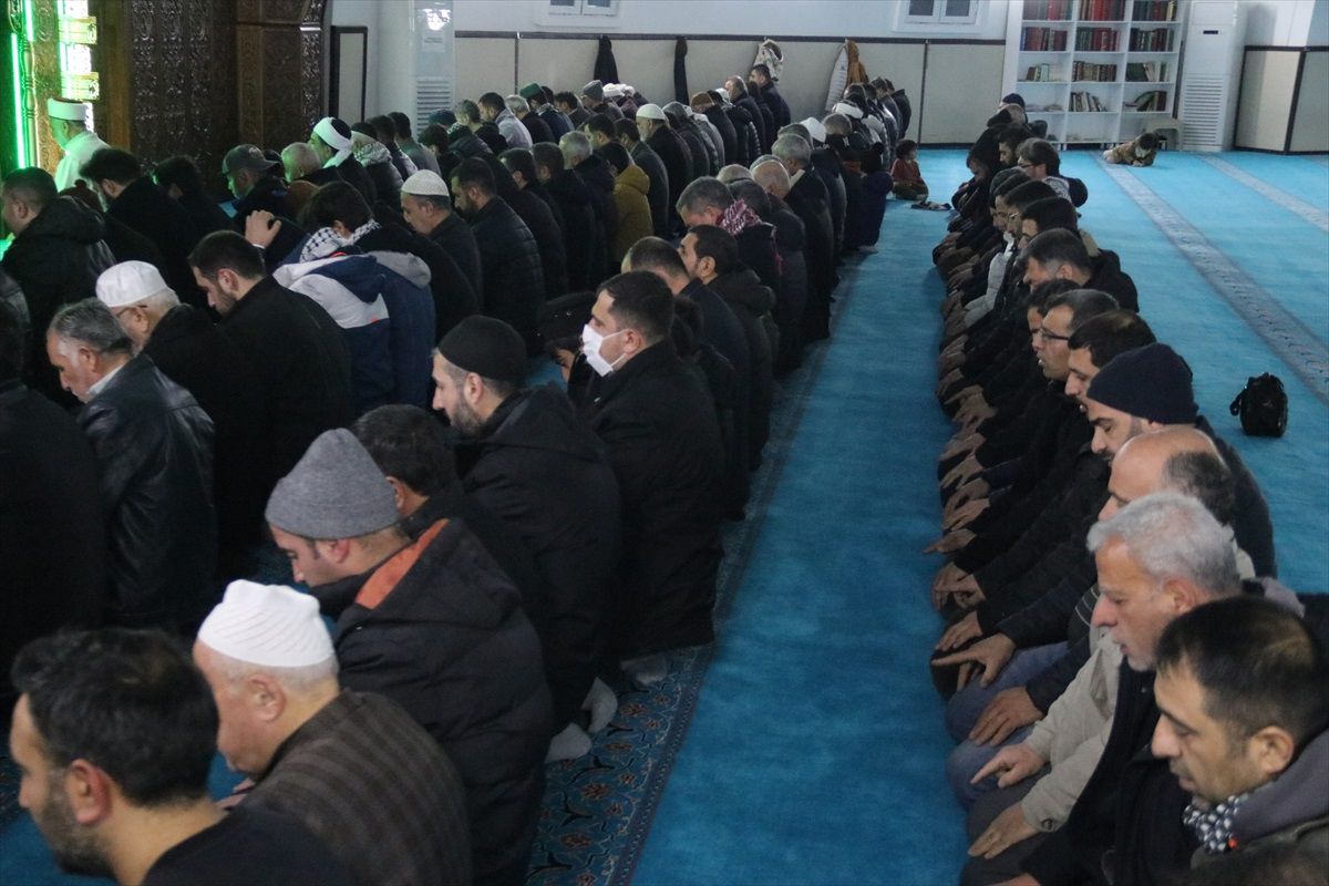 Gazze\'deki ateşkes anlaşması Diyarbakır\'da kutlandı