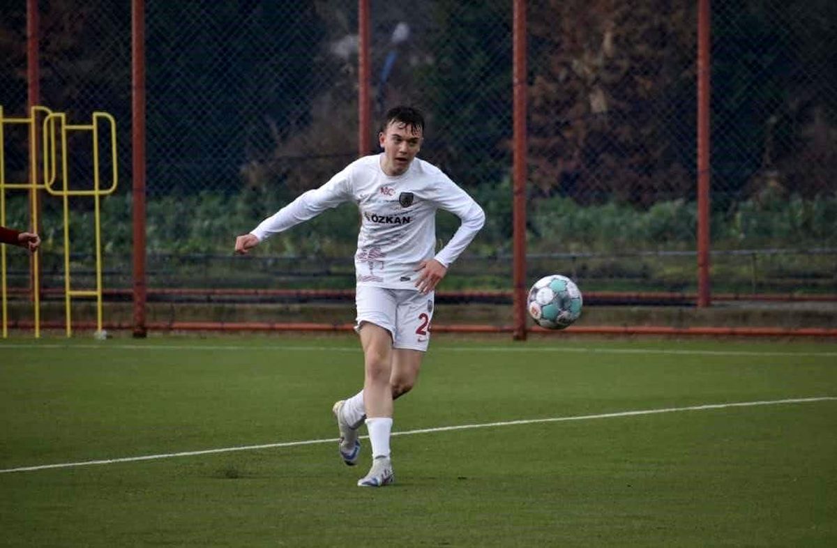 Oğuz Mete Kuş Altınordu\'ya Transfer Oldu