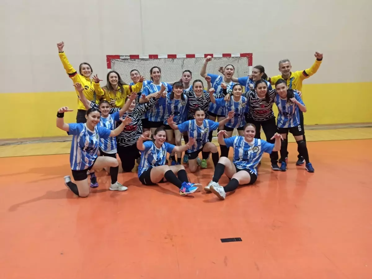 Hentbol heyecanı Osmaniye\'de başladı