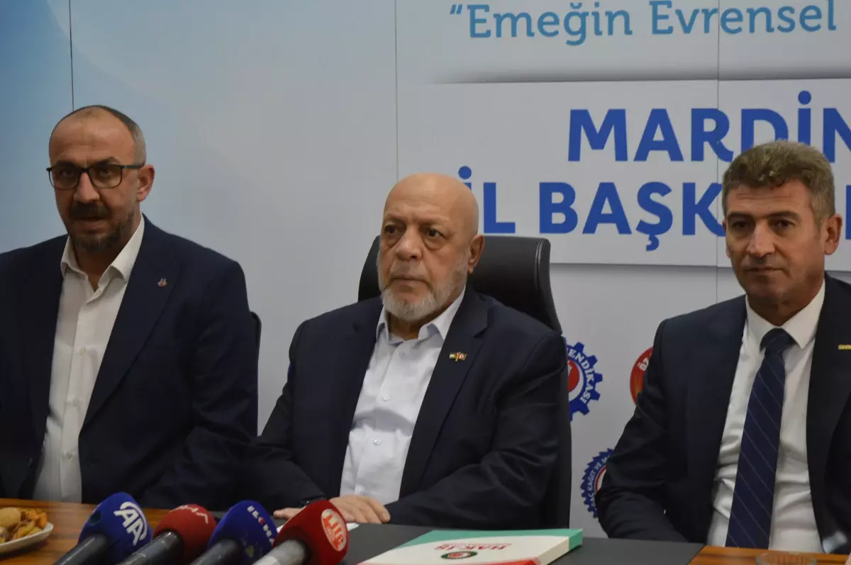 HAK-İŞ Başkanı Arslan: PKK\'nın Silahları Bırakıp Teslim Olmasını Savunuyoruz