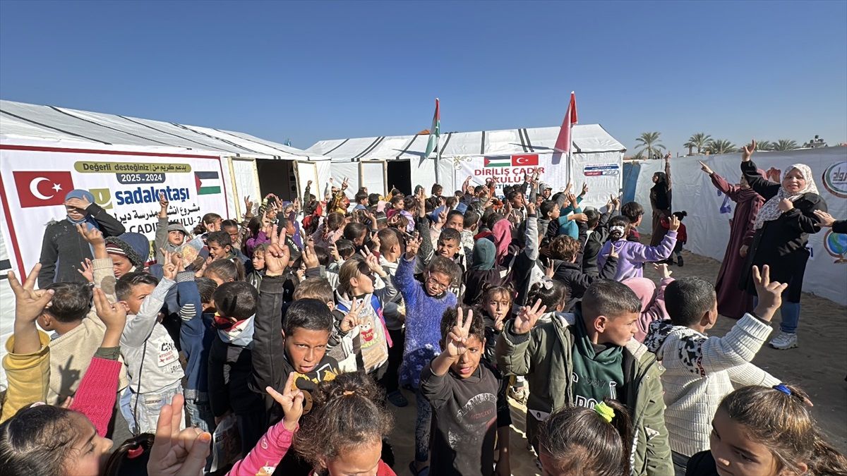 Gazzeli Çocuklar İçin İkinci Çadır Okulu Açıldı