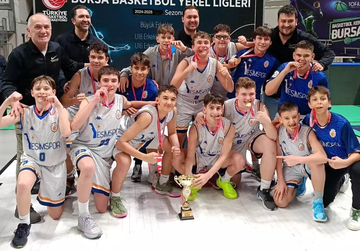 Yeşim Spor U14 Şampiyon oldu