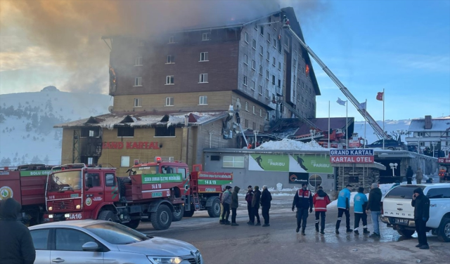 Bolu'da otel yangınında hayatını kaybedenlerin sayısı 66'ya yükseldi