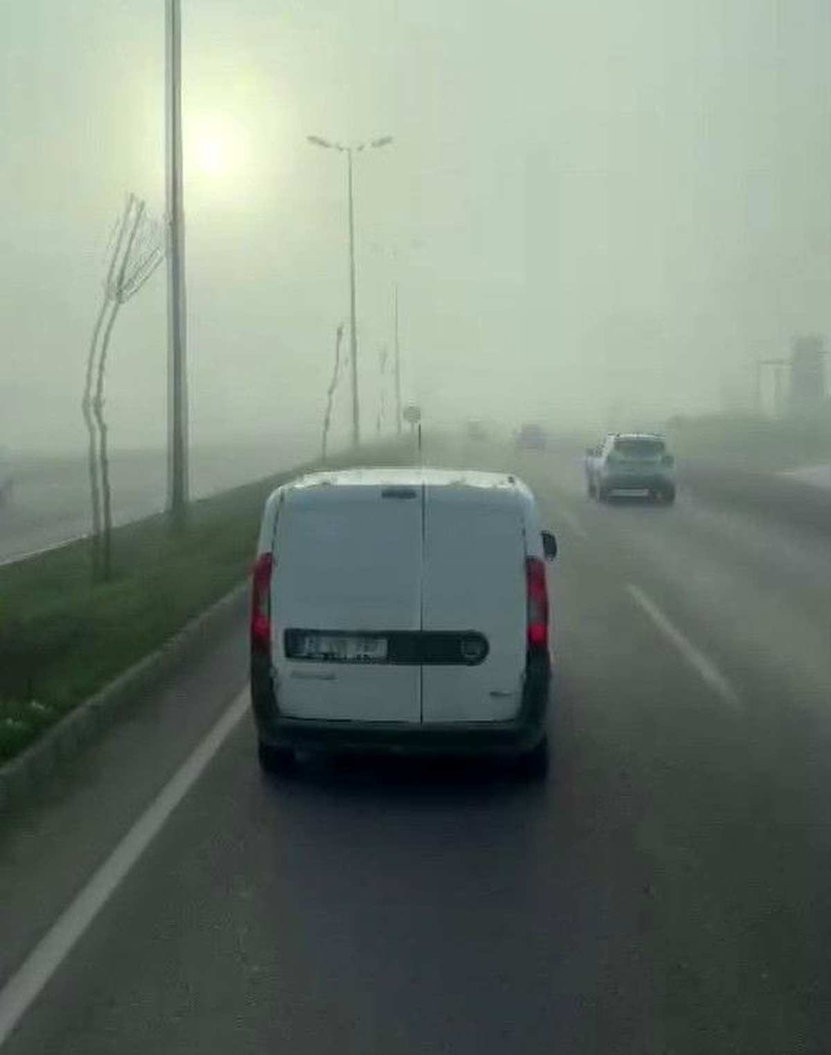 Balıkesir\'de İtfaiyeye Geçiş Vermeyen Sürücüye Ceza