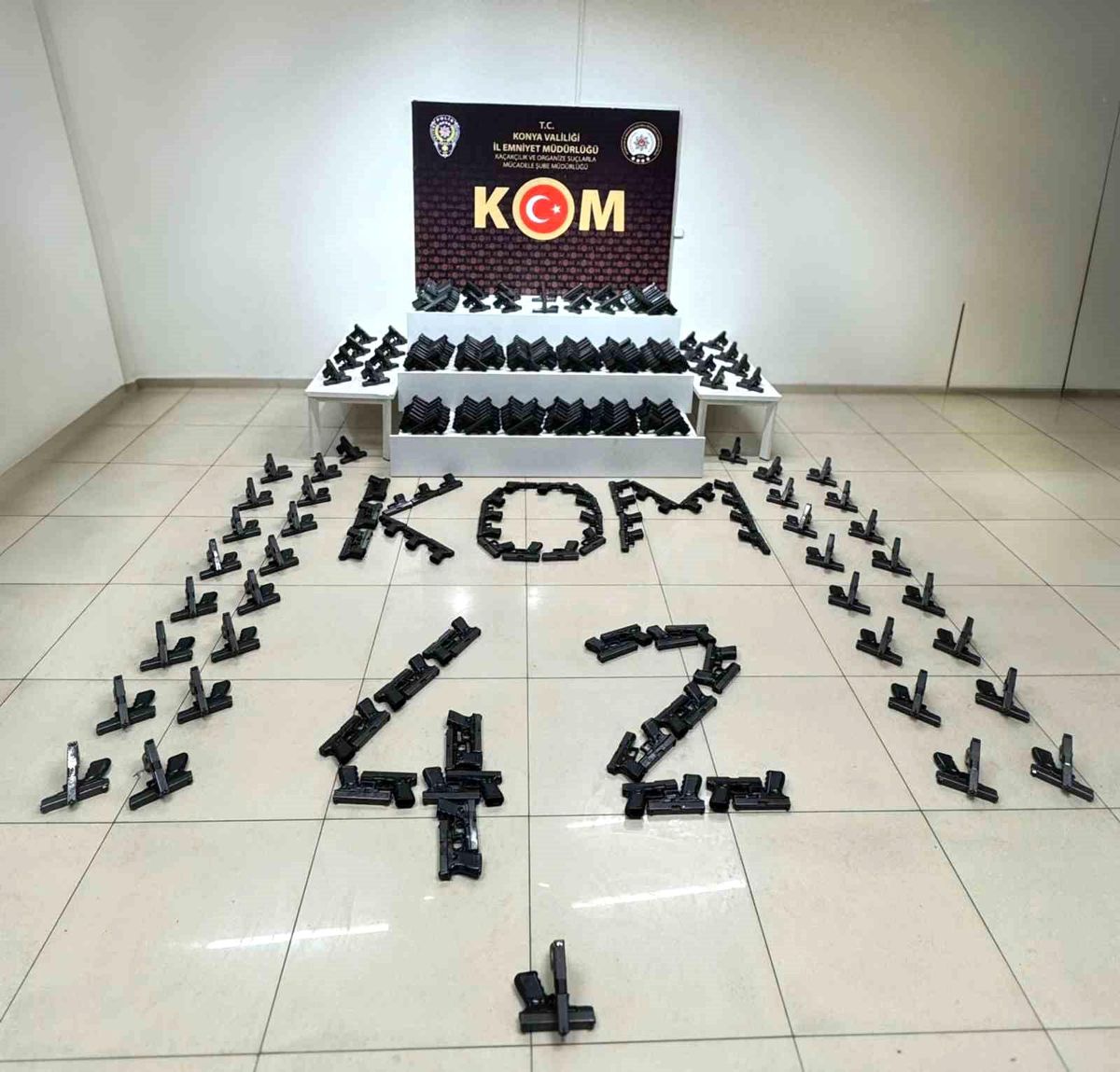 Konya\'da Kaçak Silah Operasyonu