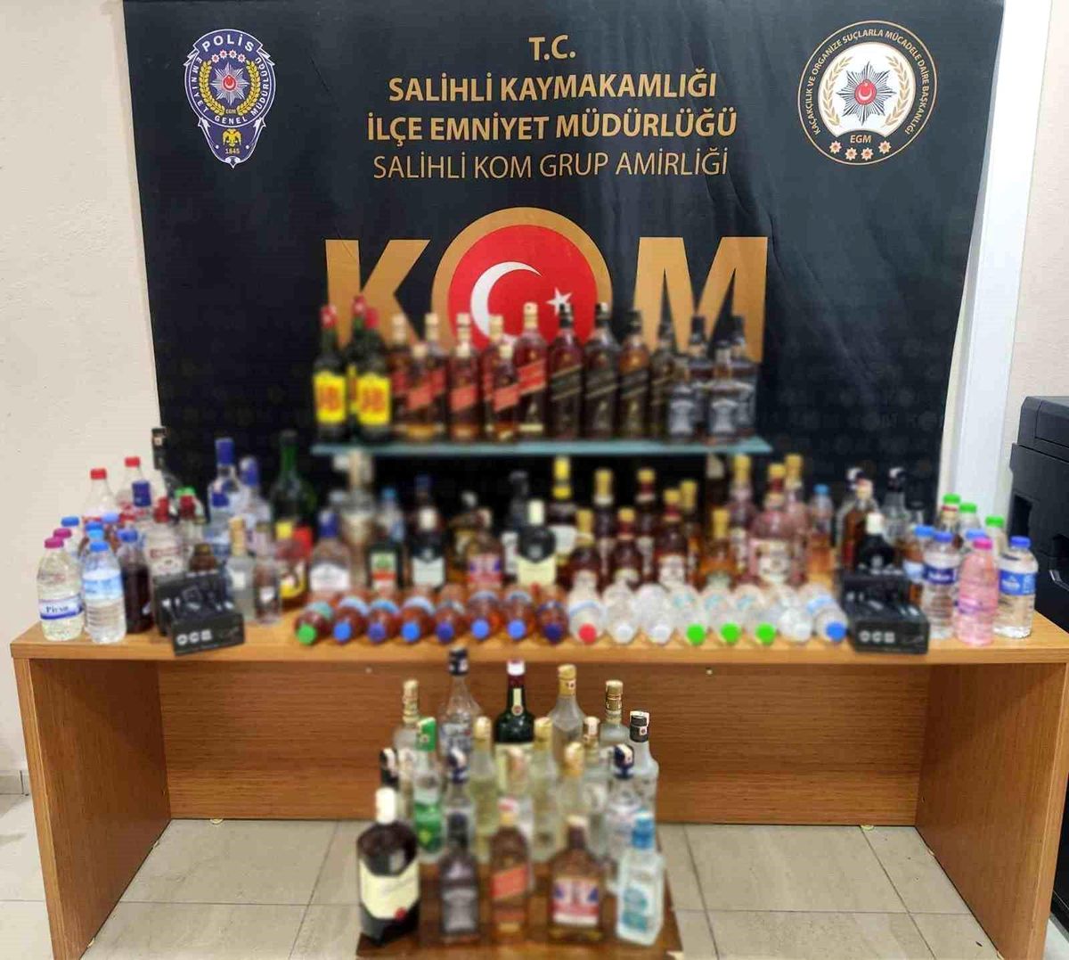 Salihli\'de Kaçakçılık Operasyonu