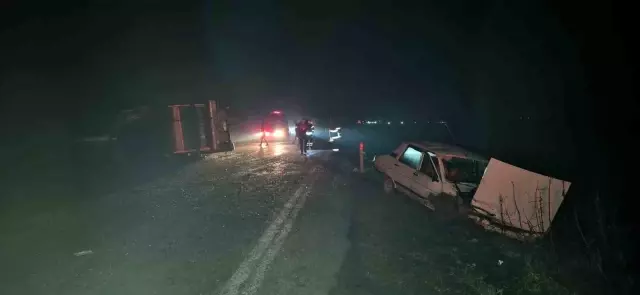 Balıkesir'de Zincirleme Trafik Kazası: İki Yaralı