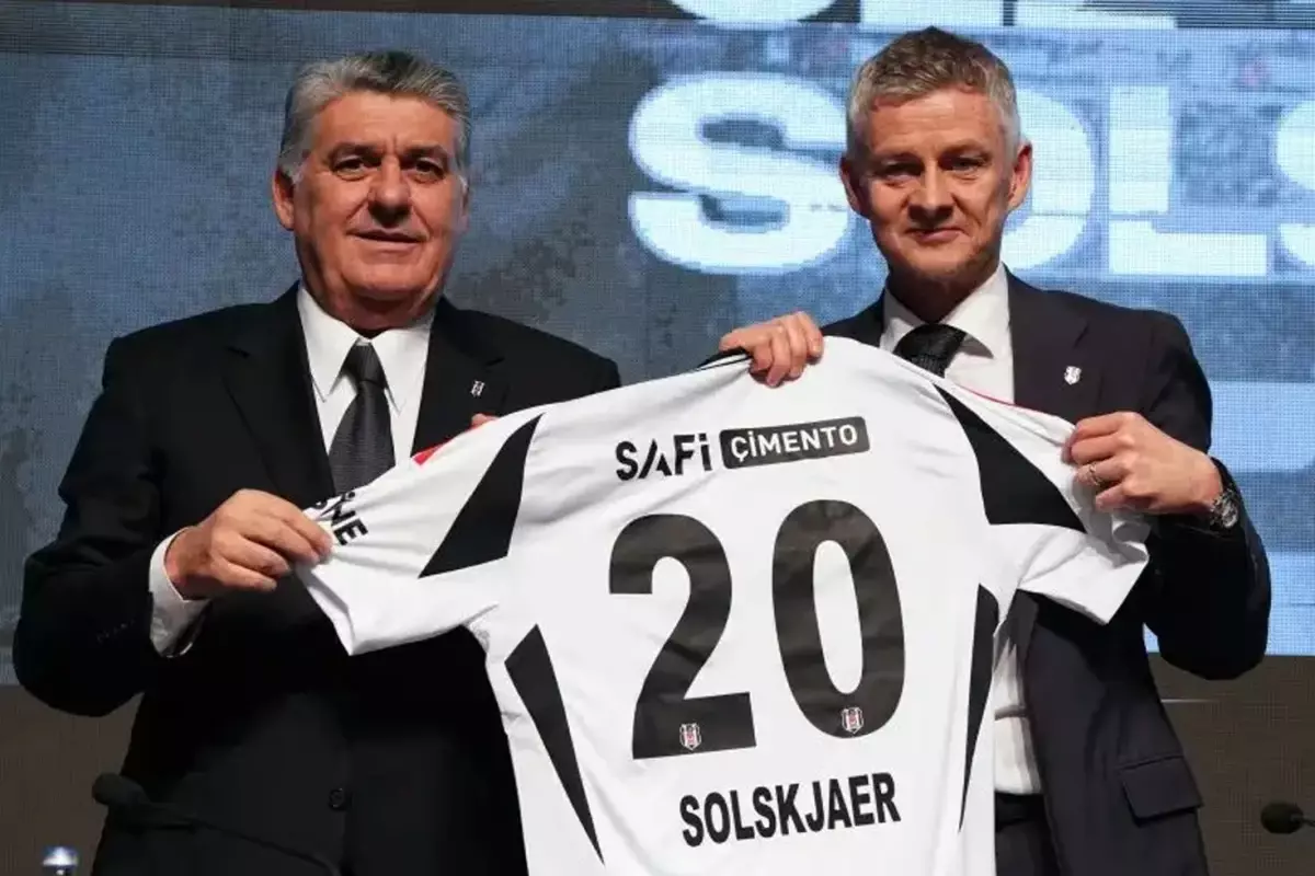 Ole Gunnar Solskjaer yıldız futbolcunun kalemini kırdı