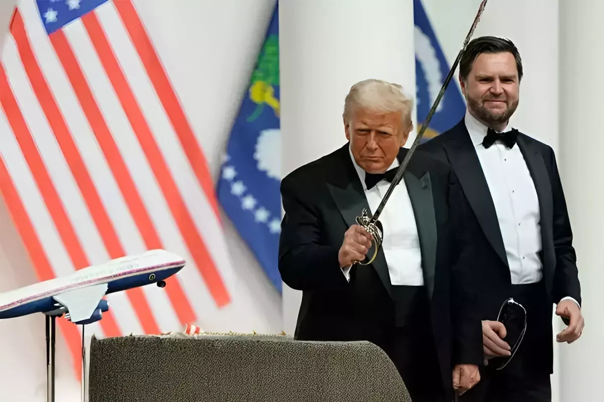 Trump ticaret savaşının resmen başlayacağı tarihi duyurdu