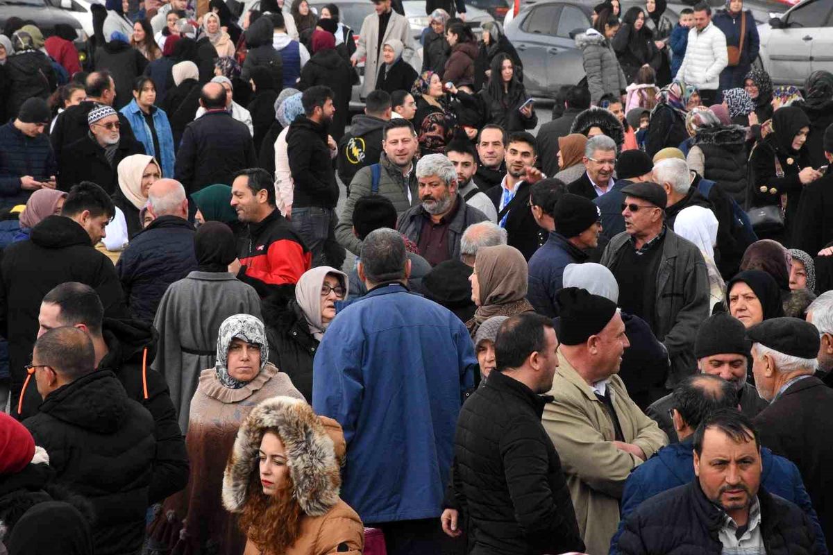 Afyonkarahisar\'dan 200 Umreci Uğurlandı