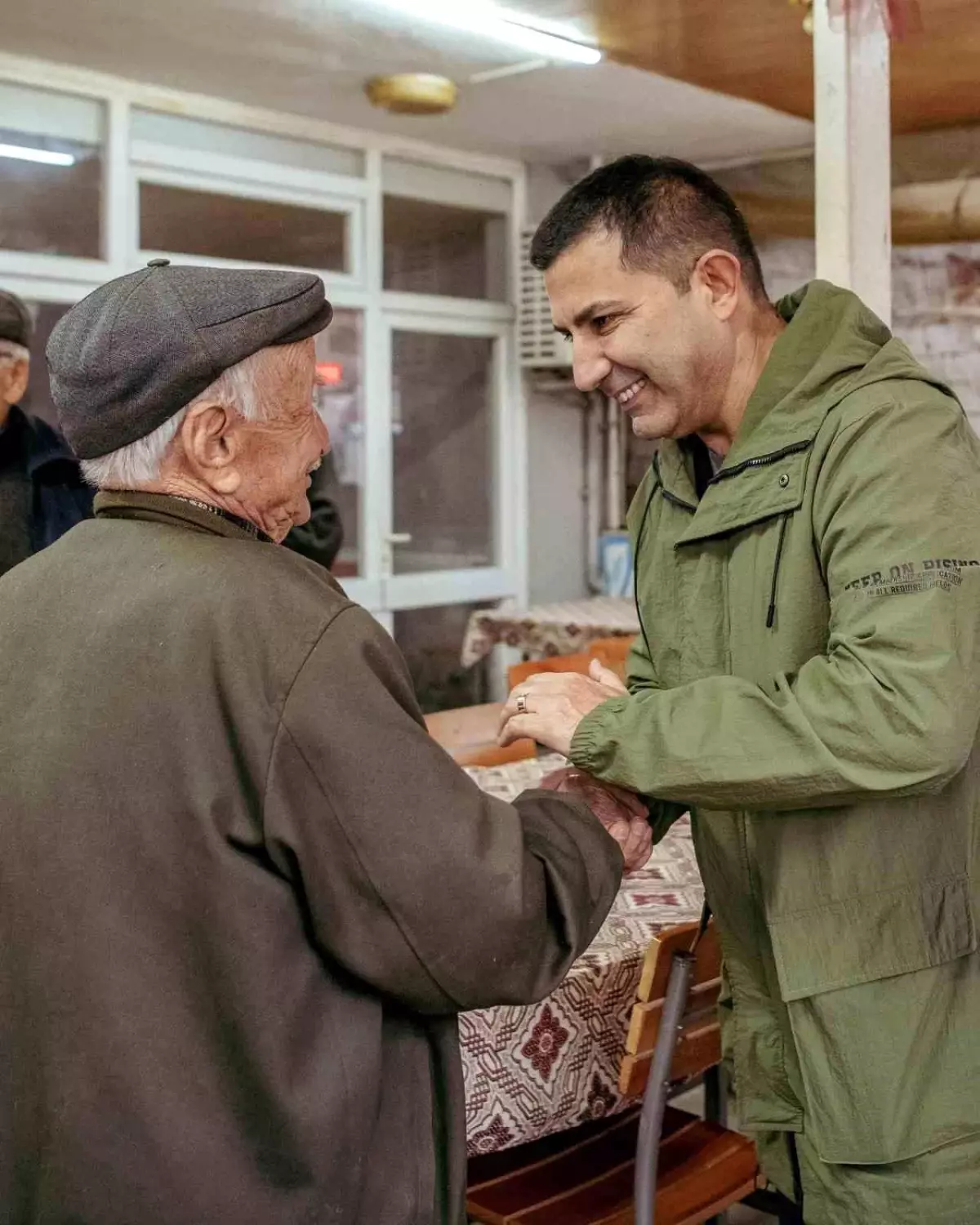 Başkan Ömer Günel\'den Kirazlı Mahallesi\'ne Yeni Sosyal Tesis Müjdesi