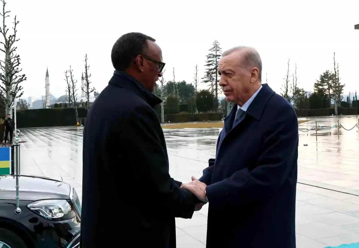 Cumhurbaşkanı Erdoğan, Ruanda Cumhurbaşkanı Kagame\'yi resmi törenle karşıladı