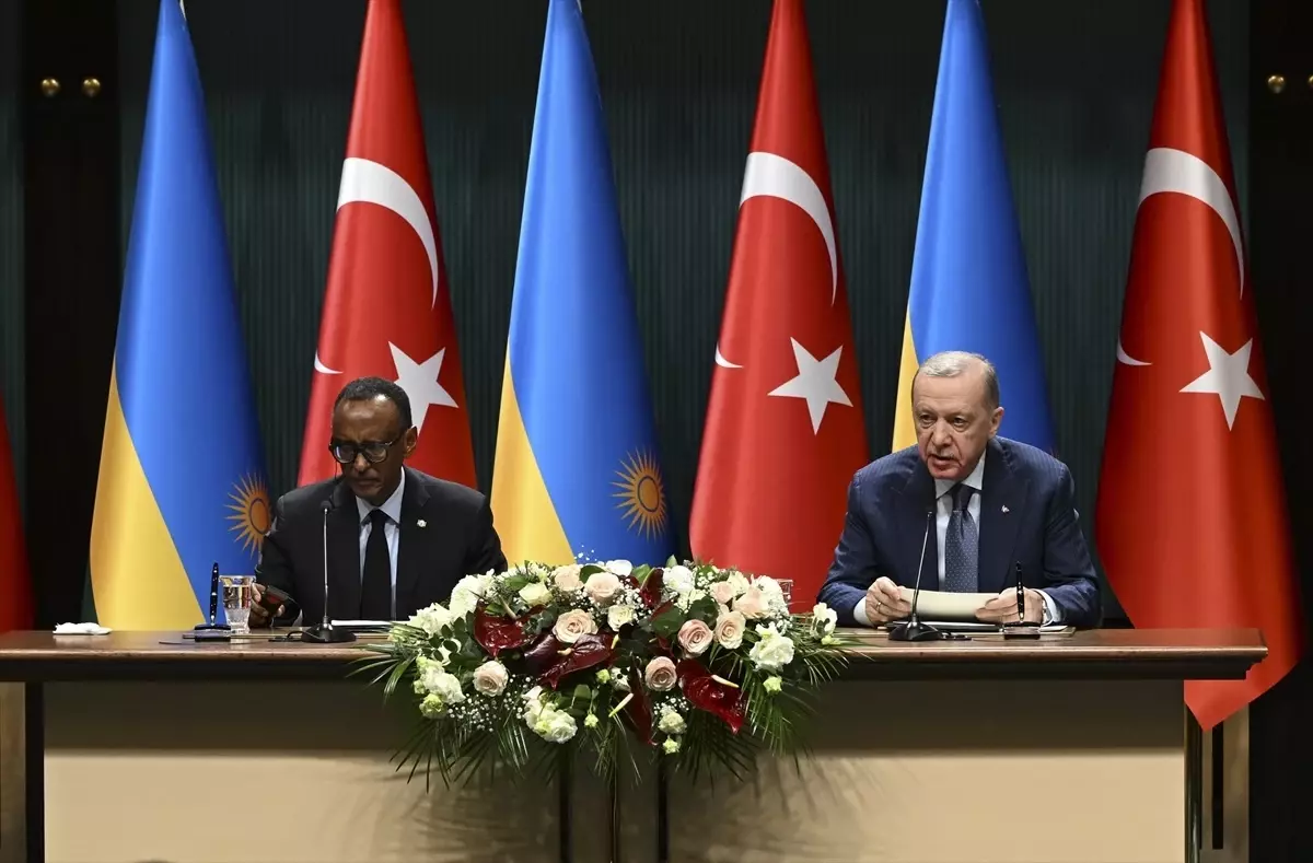 Cumhurbaşkanı Erdoğan, Ruanda Cumhurbaşkanı Kagame ile ortak basın toplantısında konuştu Açıklaması