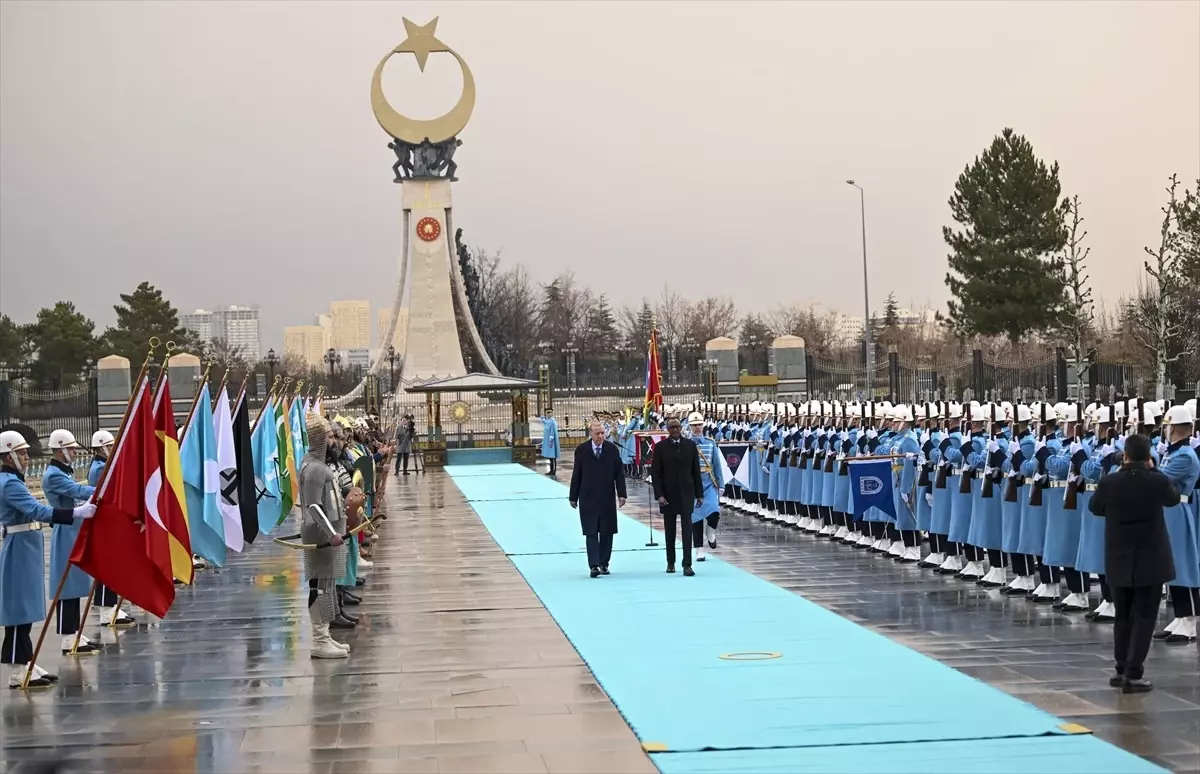 Cumhurbaşkanı Erdoğan, Ruanda Cumhurbaşkanı Kagame\'yi resmi törenle karşıladı