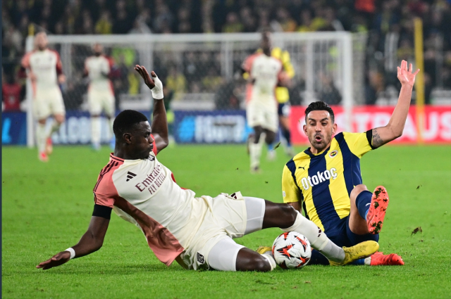 Fenerbahçe, Lyon ile 0-0 berabere kaldı