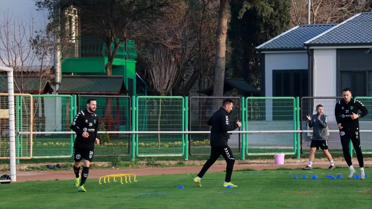 Kocaelispor, Pendikspor Maçına Hazırlanıyor