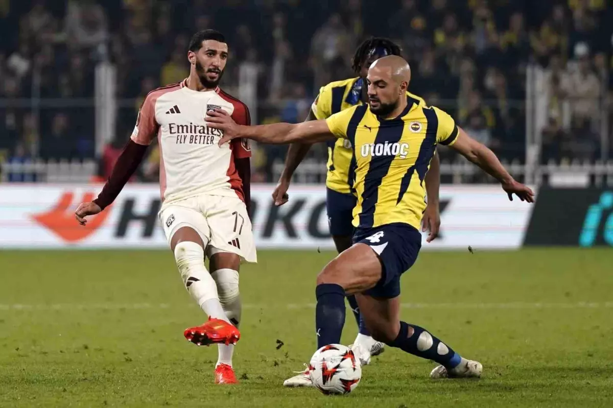 Amrabat Cezalı Duruma Düştü