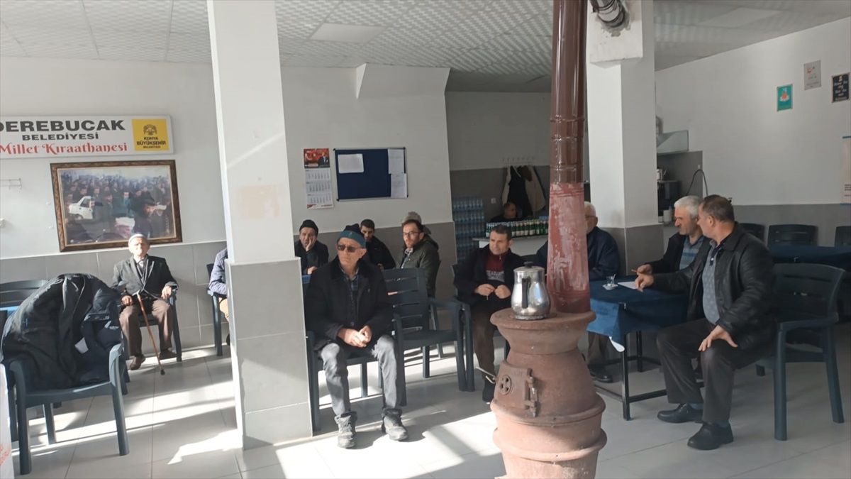 Derebucak\'ta Çiftçilere Eğitim Toplantısı