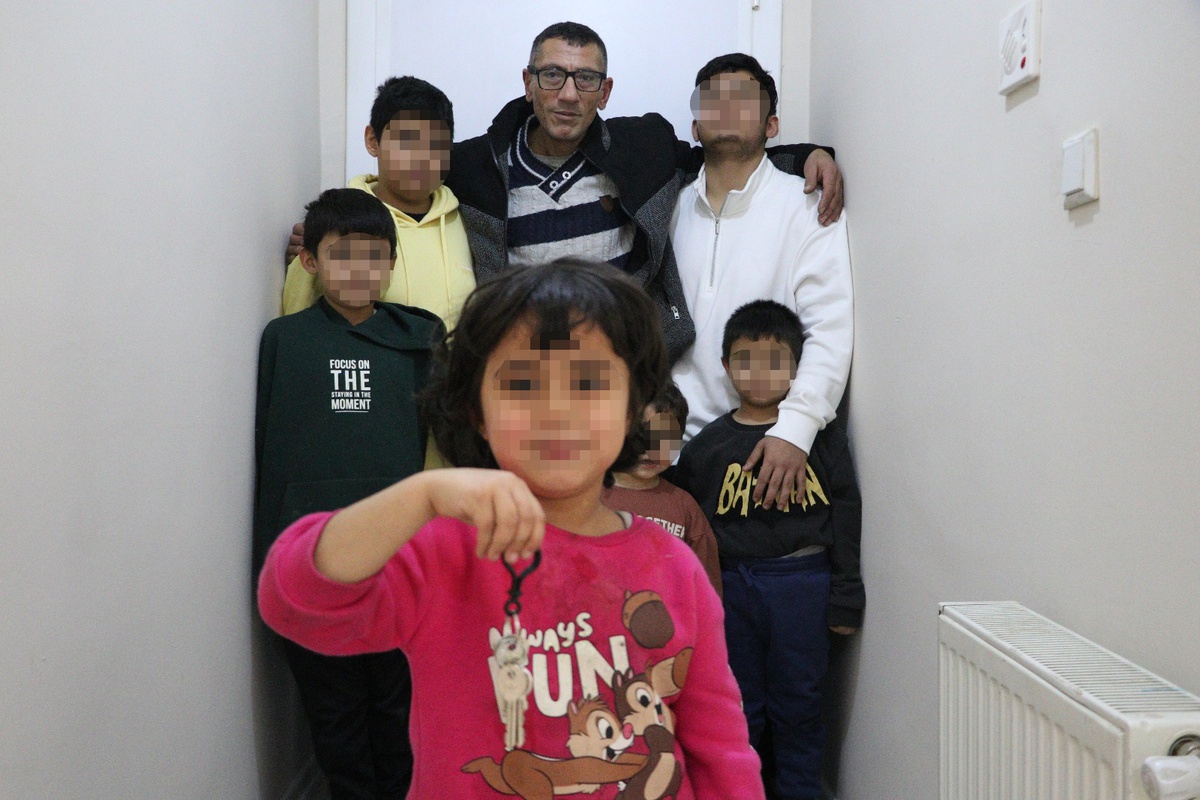 Hamdi Demir ve Çocuklarına Hayırseverlerden Yeni Bir Yuva