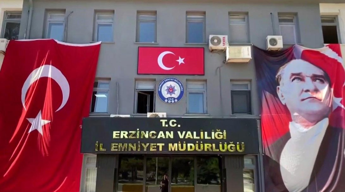 Erzincan Polisi Suç Aydınlatmada Türkiye 1. Oldu