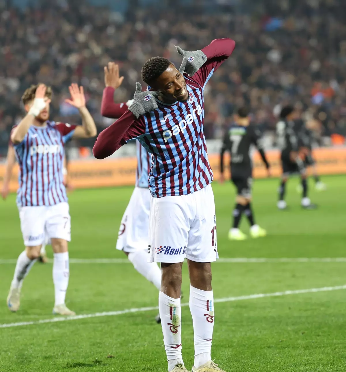 Simon Banza: \'Futbol, Bir Piyano Eseri Gibidir\'