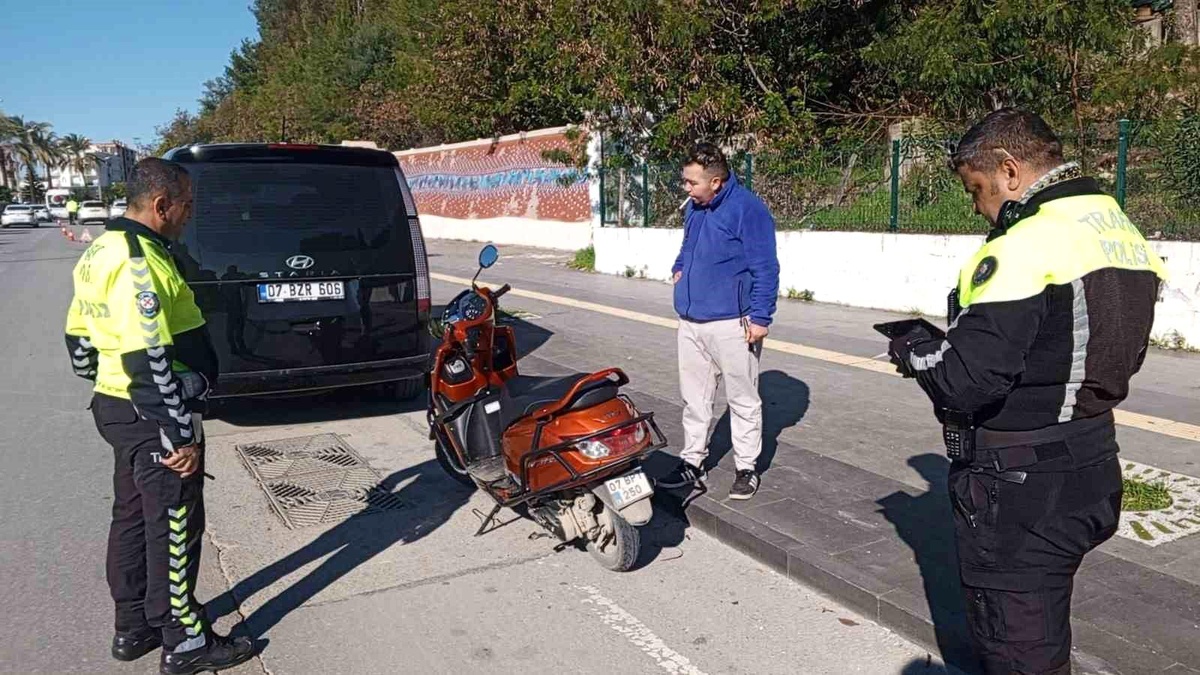 Motosikletliler Uygulama Noktasından Kaçamadı