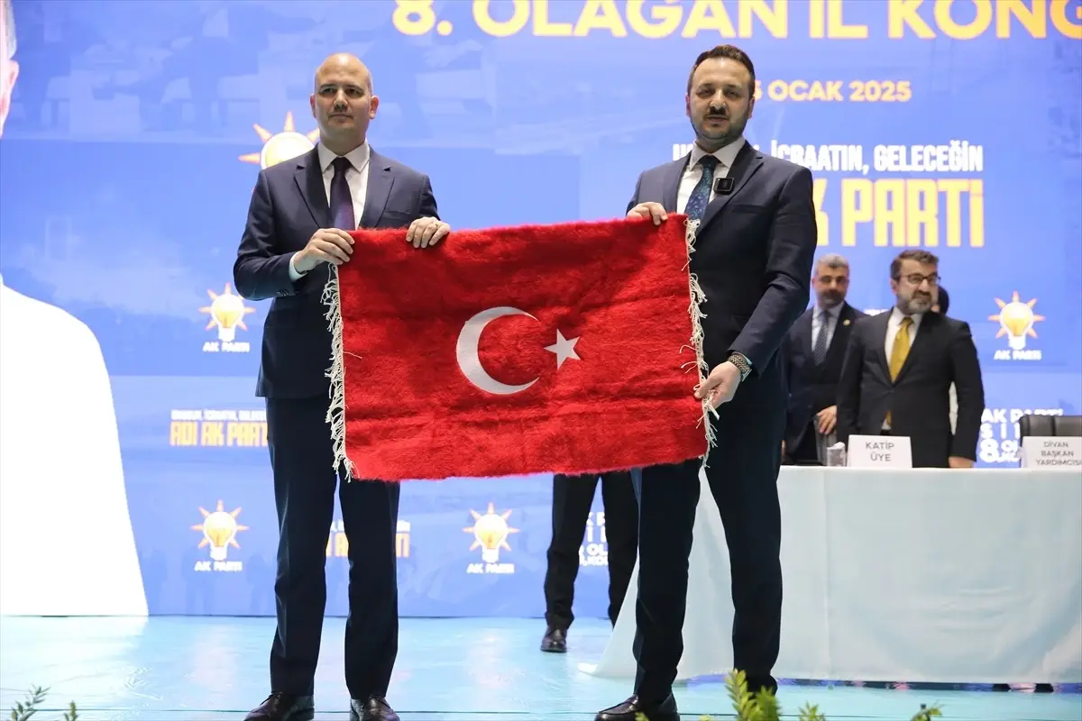 AK Parti\'li İleri, Siirt\'te partisinin 8. Olağan İl Kongresi\'nde konuştu Açıklaması