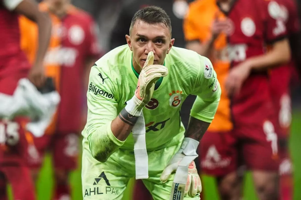 Muslera, adeta Galatasaray\'a veda etti