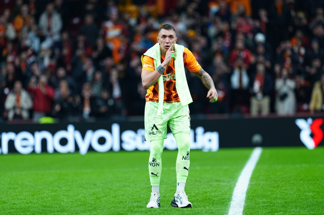 Muslera, adeta Galatasaray'a veda etti