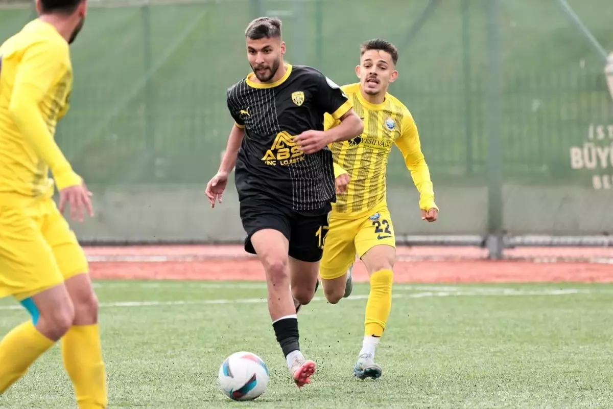 Aliağaspor ve Küçükçekmece Sinop Spor Berabere