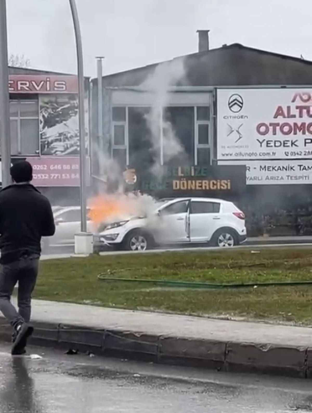 Gebze\'de Seyir Halindeki Cipte Yangın Çıktı