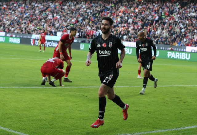 Beşiktaş, Antalyaspor ile deplasmanda 1-1 berabere kaldı