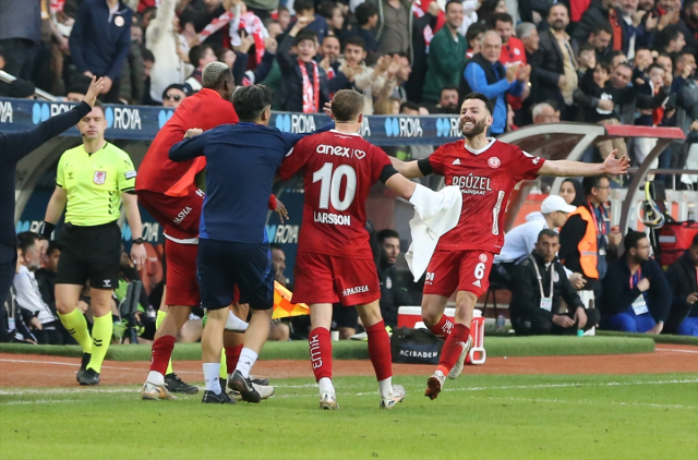 Beşiktaş, Antalyaspor ile deplasmanda 1-1 berabere kaldı