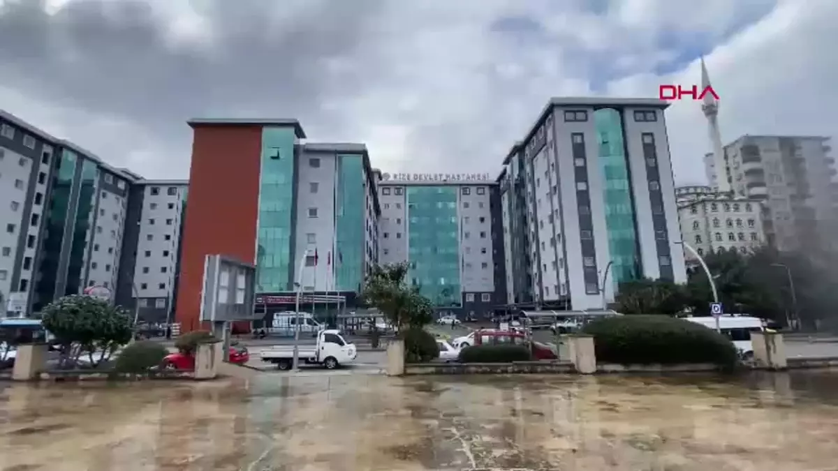 Rize Devlet Hastanesi\'nde Yangın Merdivenleri Kapatıldı, Bakanlık Açıklama Yaptı