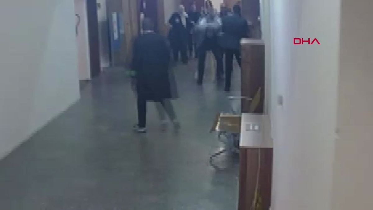 Bursa\'da Boşanma Davası Öncesi Avukata Saldırı, 4 Yıl Ceza!