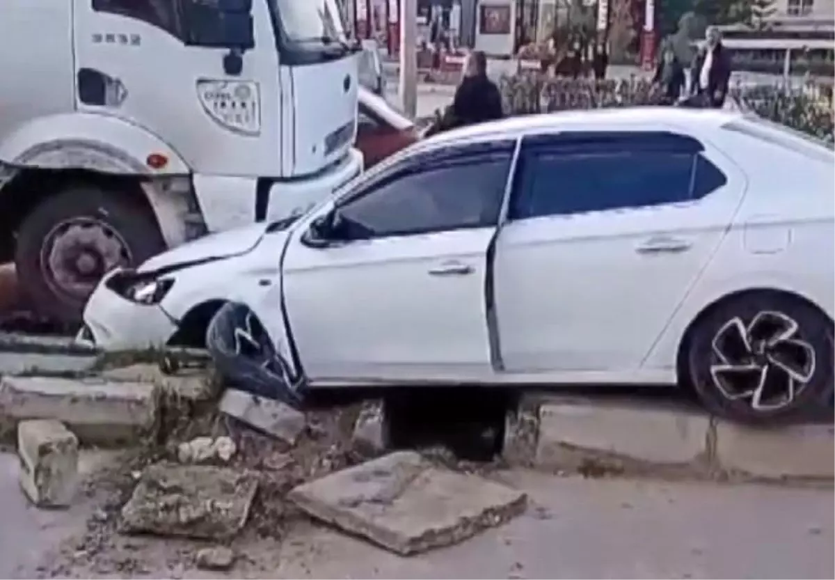 Mersin\'de Kaza: 2 Yaralı