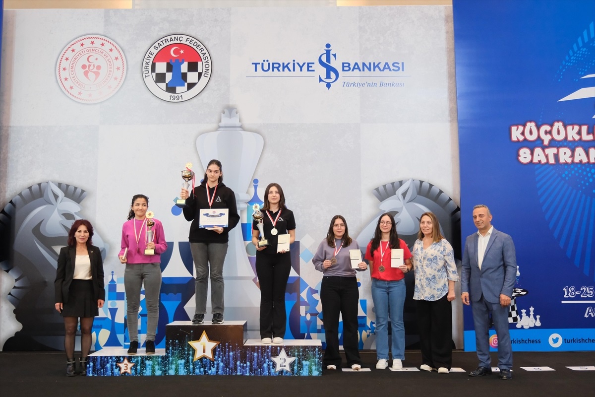 Antalya\'da Satranç Şampiyonası
