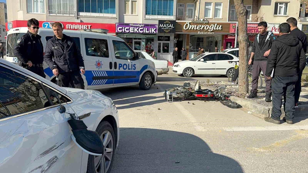 Aksaray\'da motosiklet kazası: sürücü yaralı