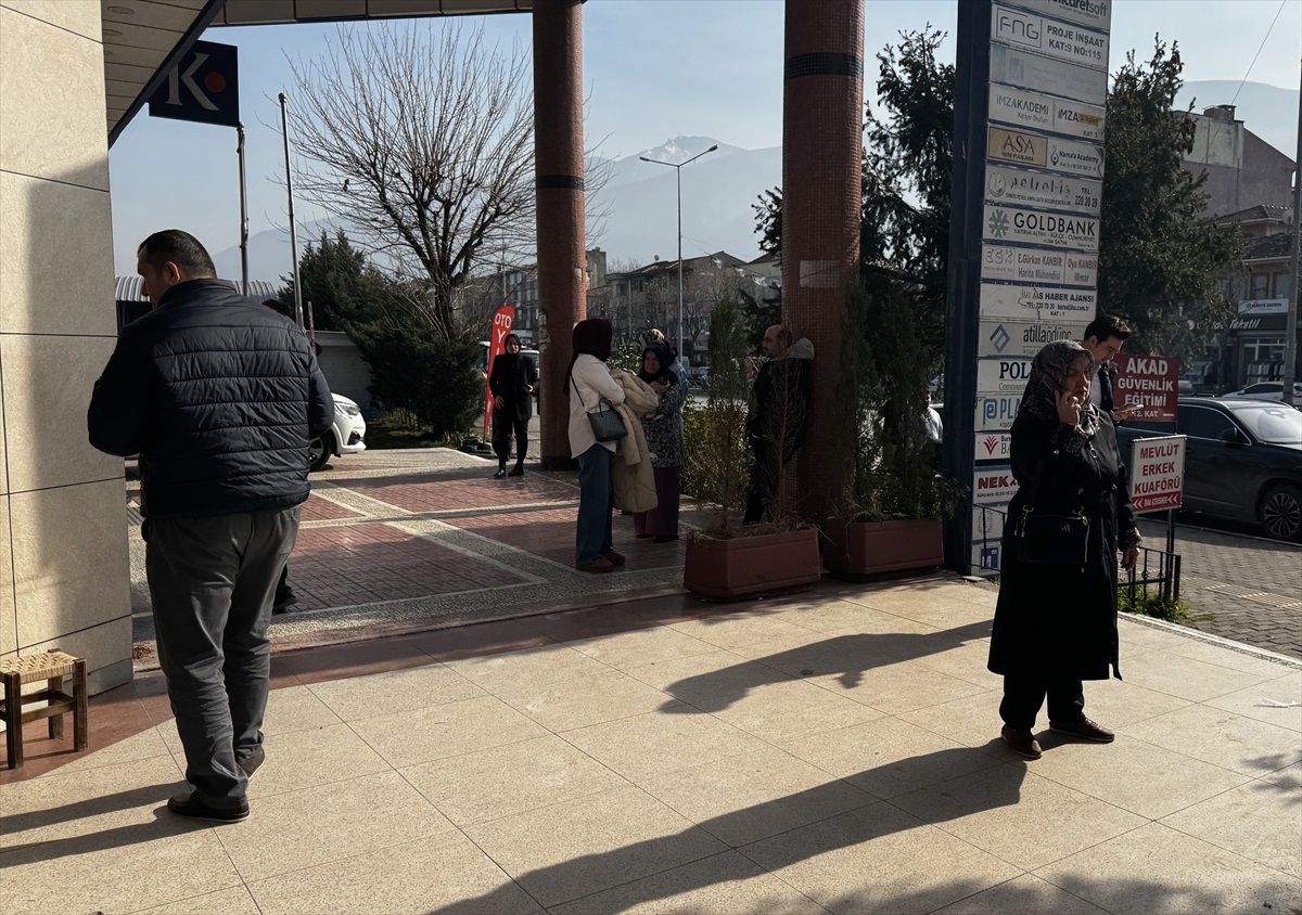 Bursa\'da 4 Büyüklüğünde Deprem