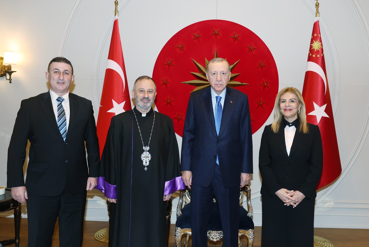 Cumhurbaşkanı Erdoğan, Vartan Kerabaydzar Kirakos Kazancıyan\'ı kabul etti