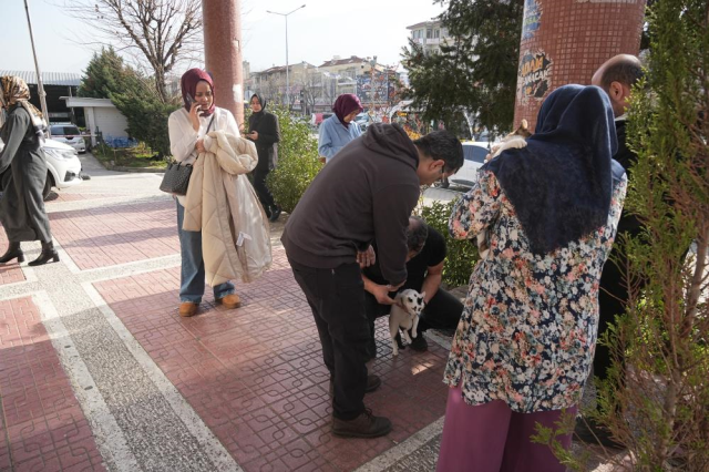 Deprem Bursa'da paniğe yol açtı.. Deprem anı kamerada