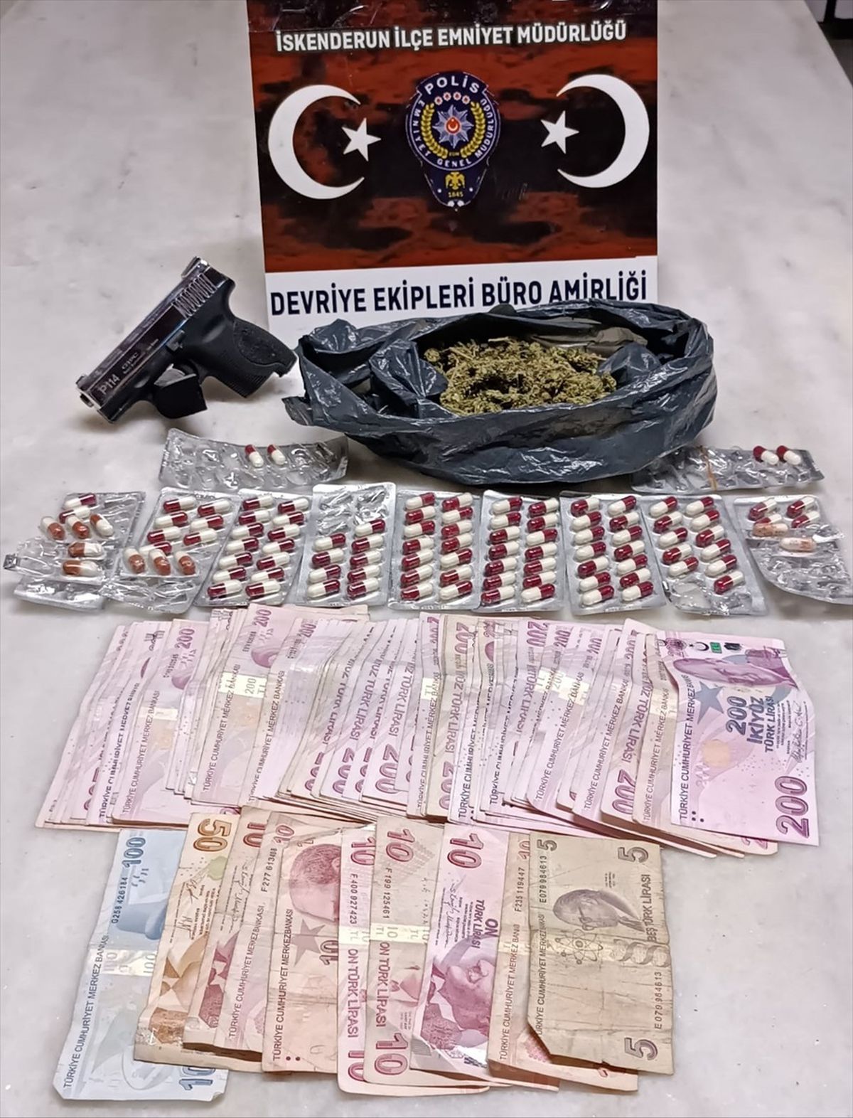 İskenderun\'da Uyuşturucu Operasyonu