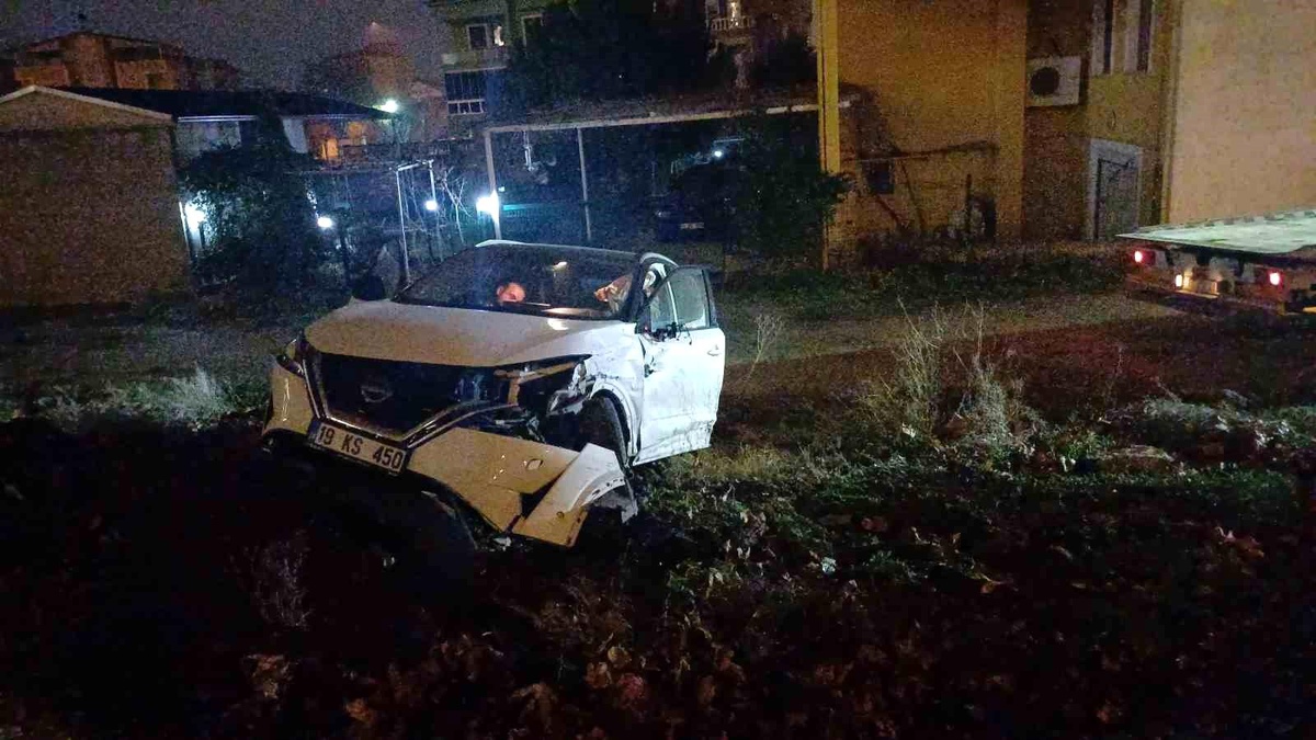 Çorum\'da Kaza: Sürücü Yarasız Kurtuldu