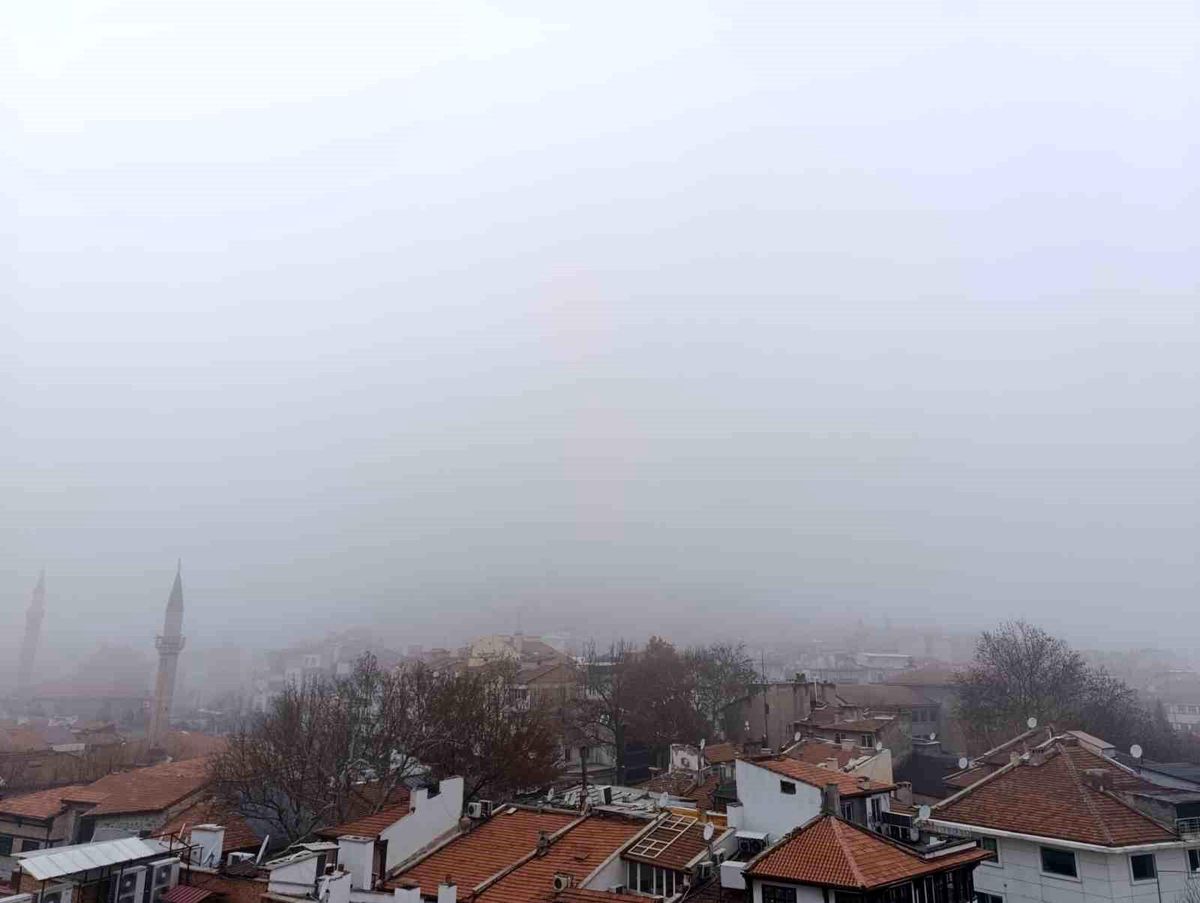Karahisar Kalesi Sisle Kayboldu
