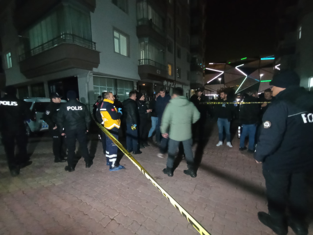 Kavga'da dehşet: Kavga ihbarına giden polis tüm aileyi evlerinde ölü buldu