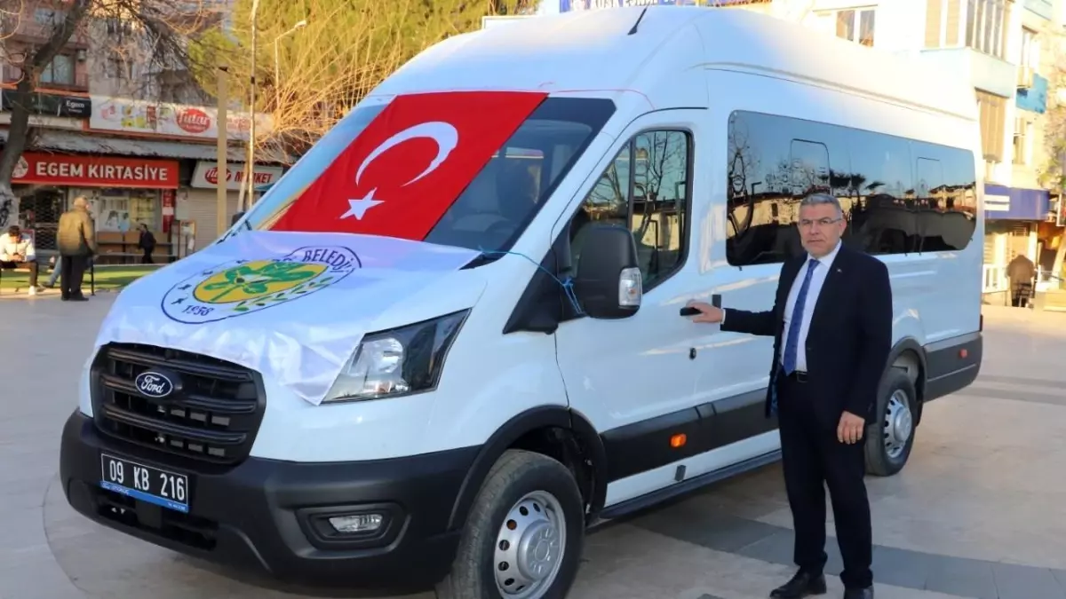 Köşk Belediyesi Filoya Son Model Minibüs Ekledi