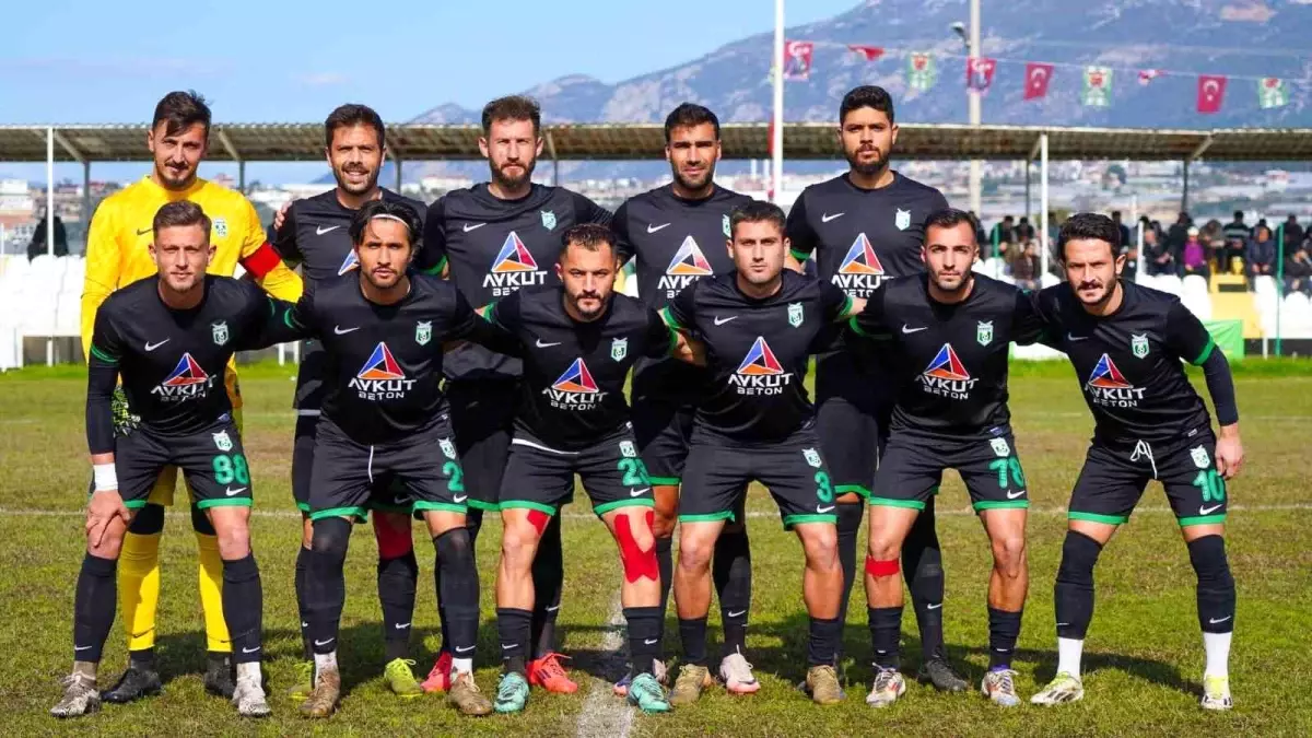 Manavgat Belediyespor, Kaş Kınık Spor\'u 5-1 Mağlup Etti