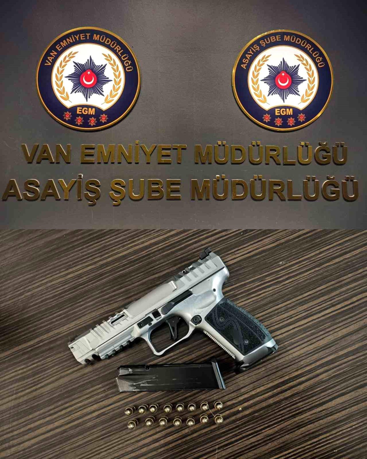 Van\'da 75 Suçlu Tutuklandı