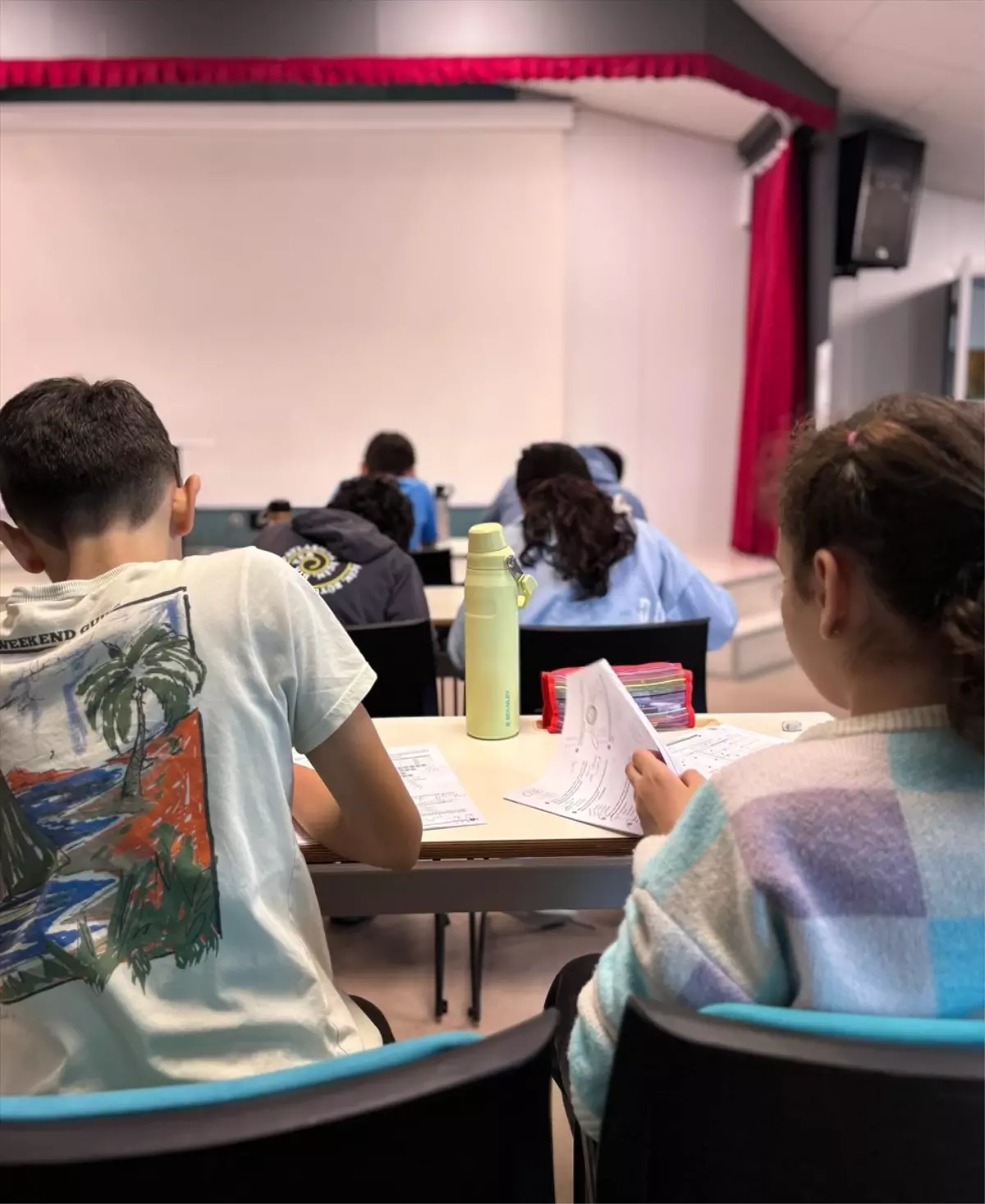 YÖM Okulları\'ndan Matematikte Altın Başarı